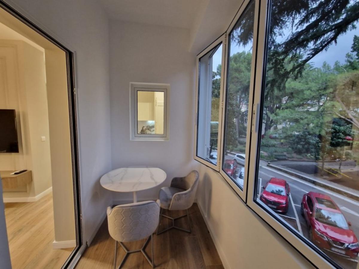 Dvosoban stan u Tivtu, 72m² 8