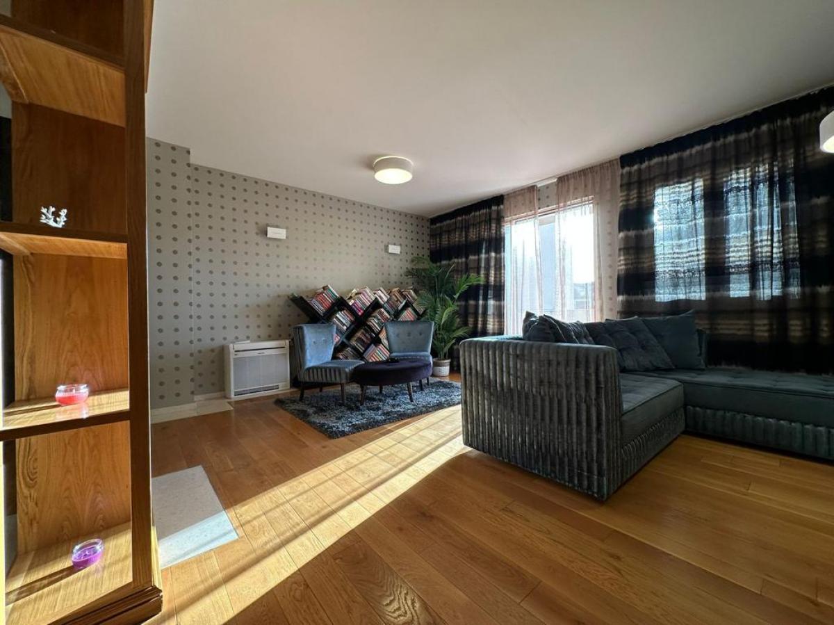 Four-bedroom apartment for long term-rent TIvat 5