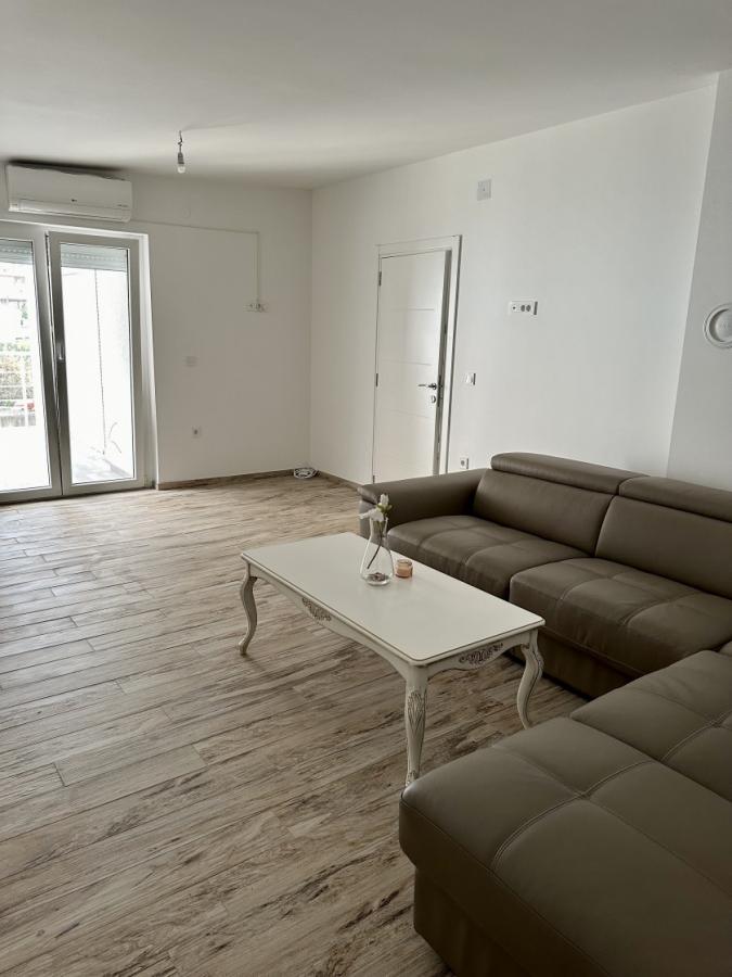Četvorosoban stan u Tivtu, 250m² 4