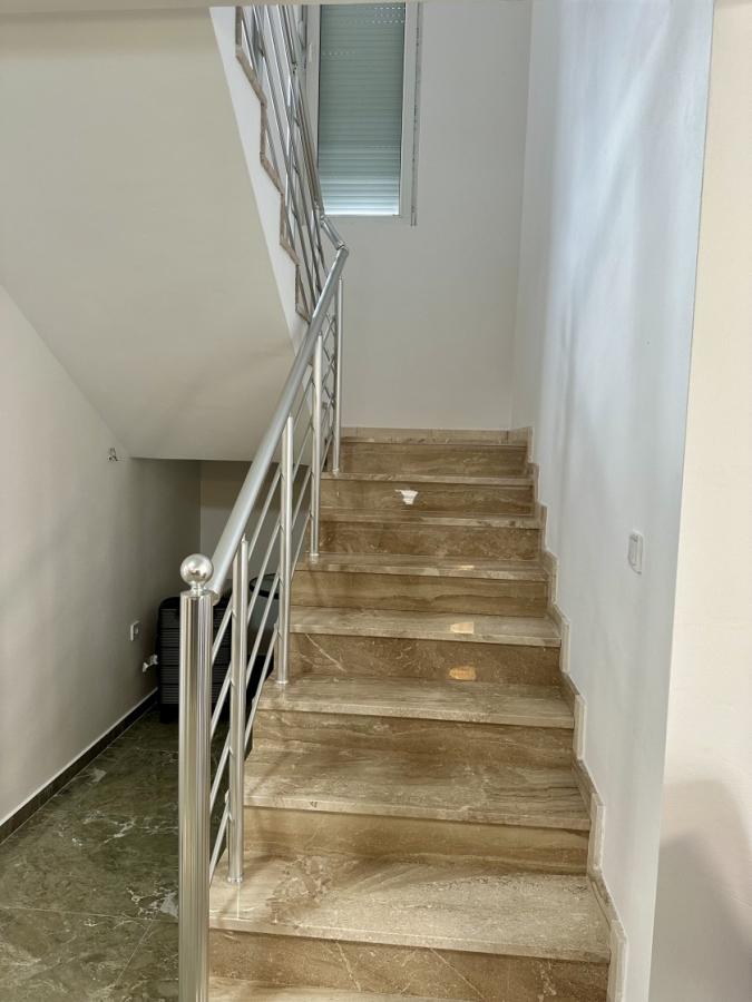 Četvorosoban stan u Tivtu, 250m² 6