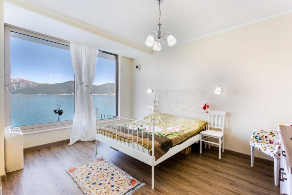 Kuća u Tivtu, 240m² 7