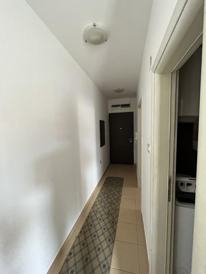 One bedroom apartment, Petrovac, Budva 3