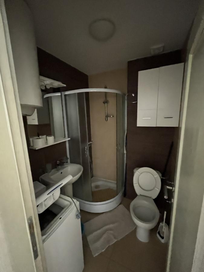 One bedroom apartment, Petrovac, Budva 4