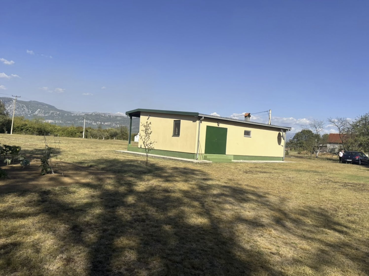 Kuća sa 10.000 m2 zemljišta, voćnjakom i šumom – Danilovgrad — 4