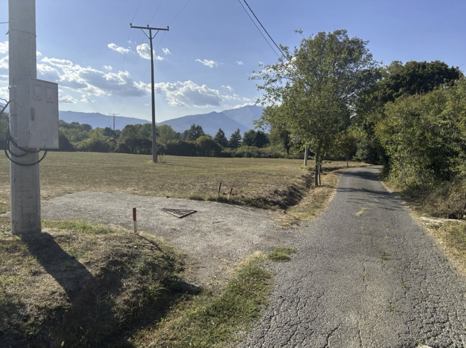 Kuća sa 10.000 m2 zemljišta, voćnjakom i šumom – Danilovgrad — 21