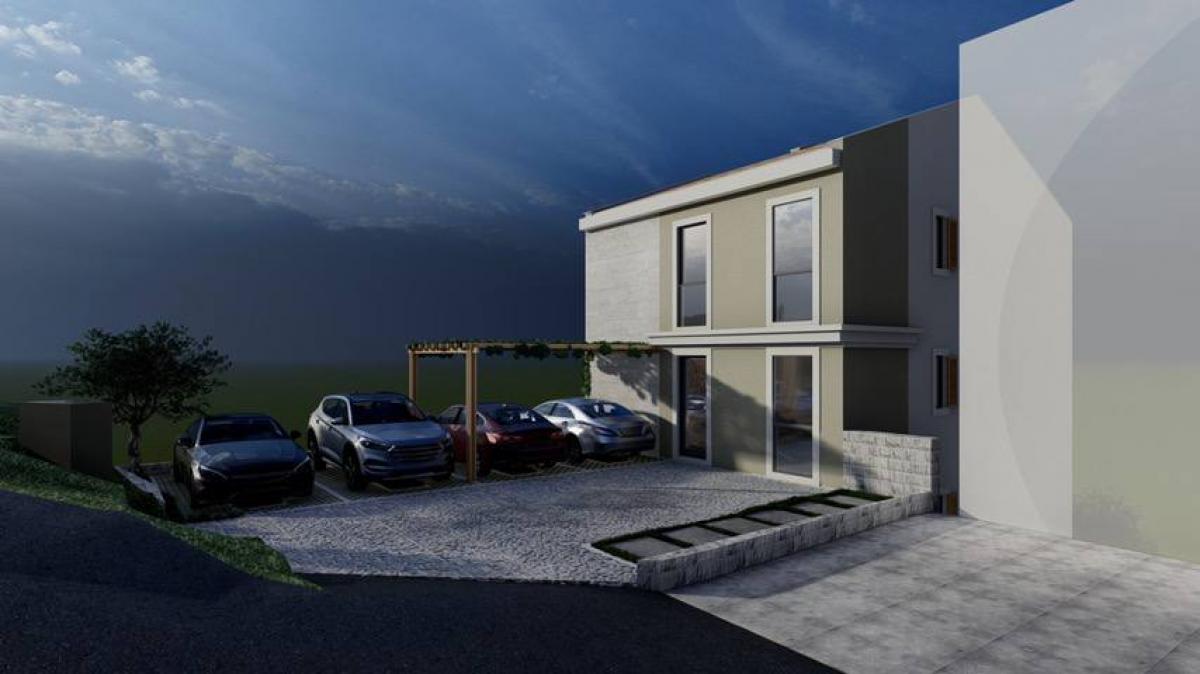 Nekretnina u Budvi, 300m² 3