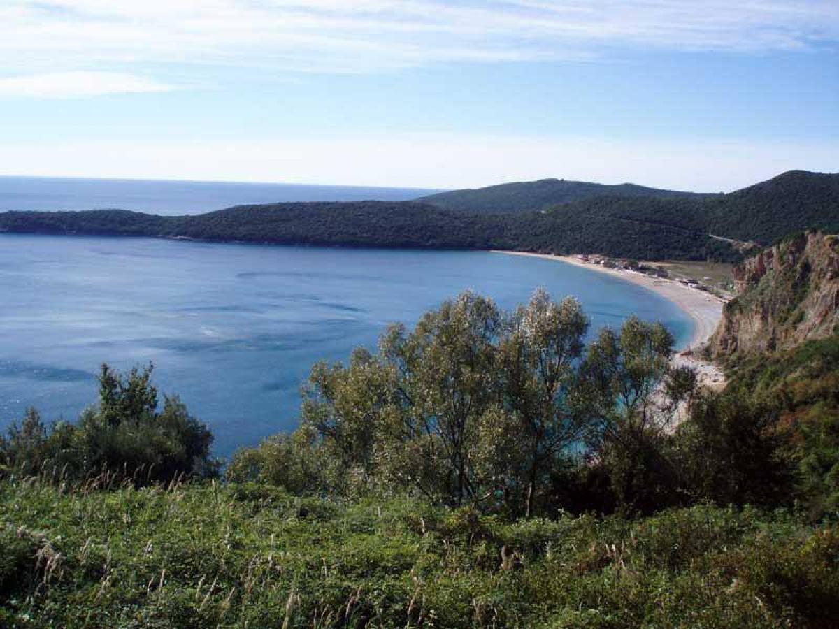 Plac na prodaju, Budva 8
