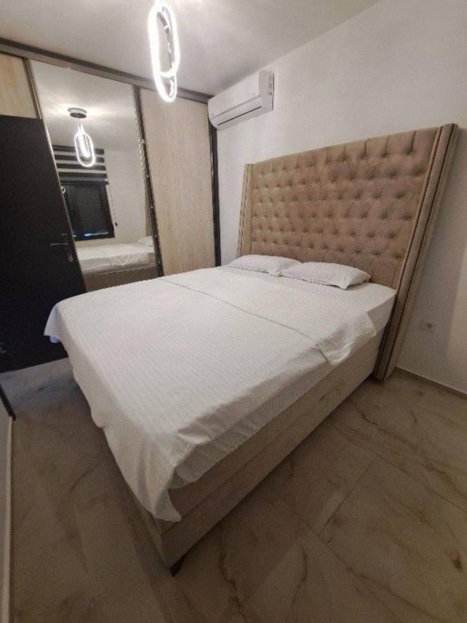 Luksuzna vila na prodaju, Budva 19