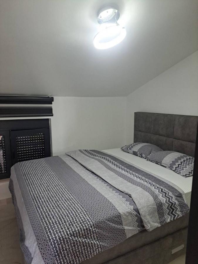 Luksuzna vila na prodaju, Budva 7