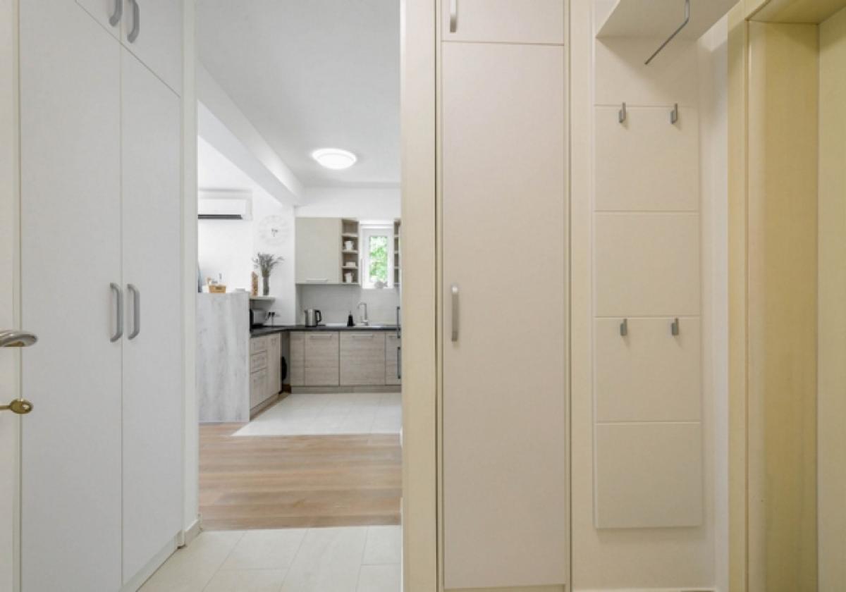 Three bedroom apartment Tivat 16