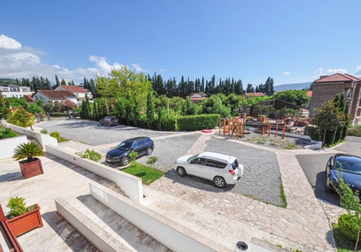 Three bedroom apartment Tivat 3
