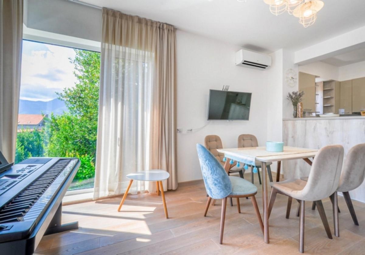 Three bedroom apartment Tivat 22