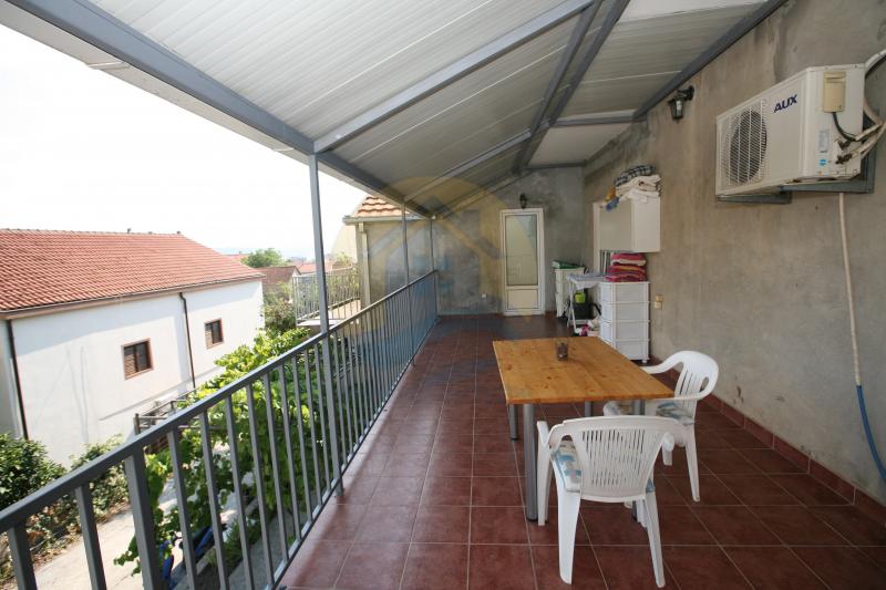 Stan u Tivtu, 116m²