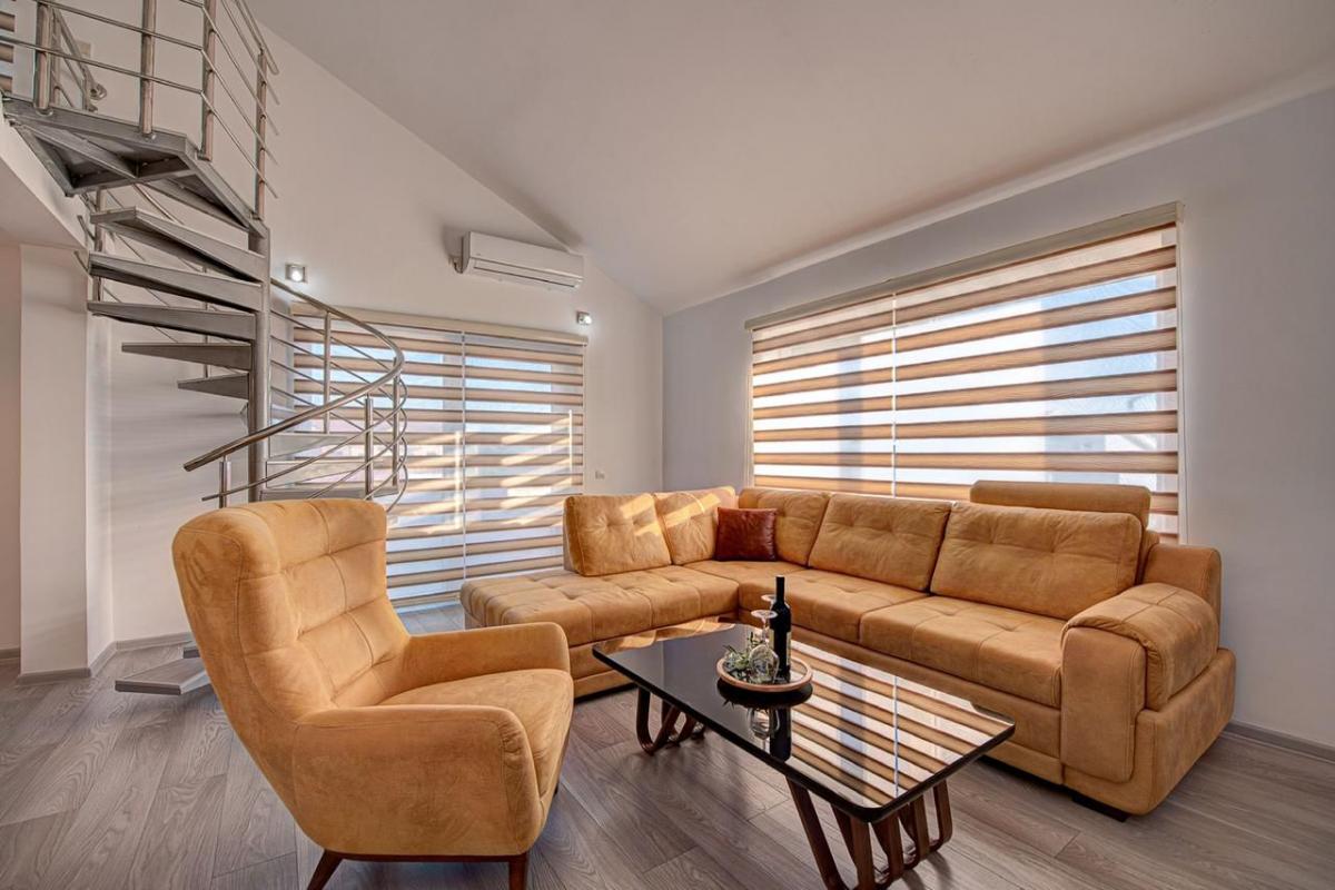 Trosoban stan u Tivtu, 150m² 5