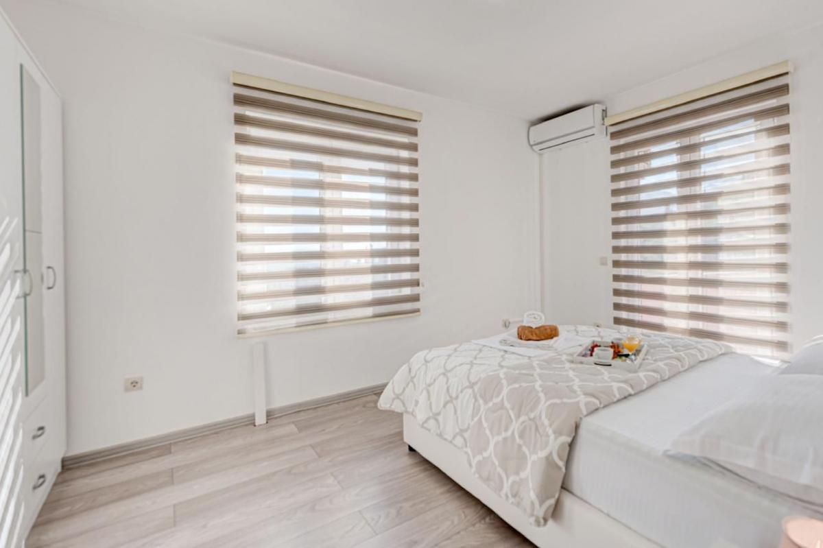 Trosoban stan u Tivtu, 150m² 7