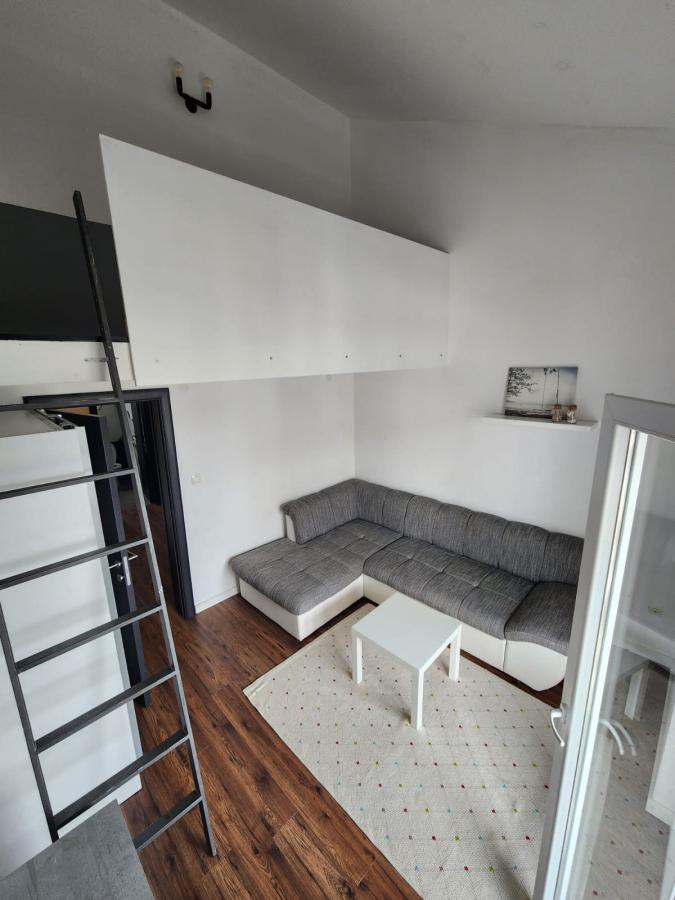 Trosoban stan u Tivtu, 75m² 8
