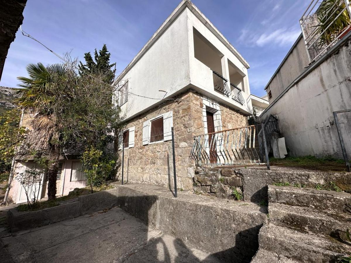 Plac u Baru, 0m² 5