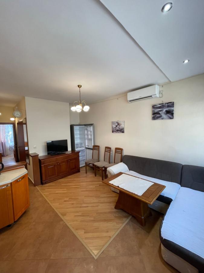 Two-bedroom apartment for long-term rent - Tivat 7