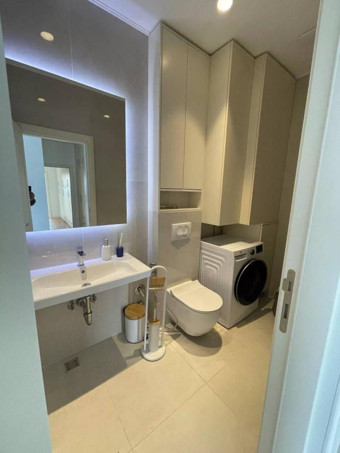 Rent of a two-bedroom penthouse in Tivat 7