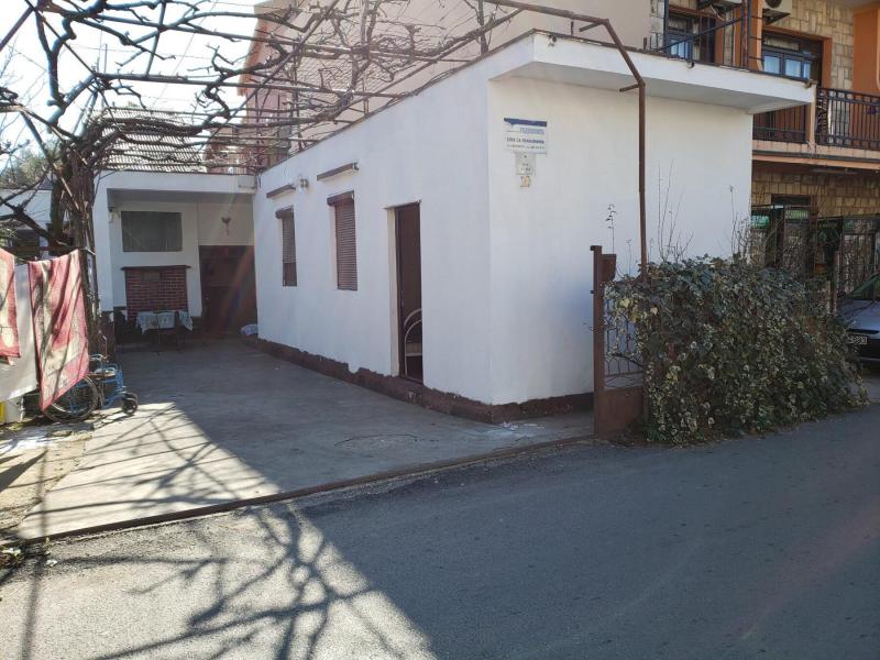 Houses for sale in Bar 11