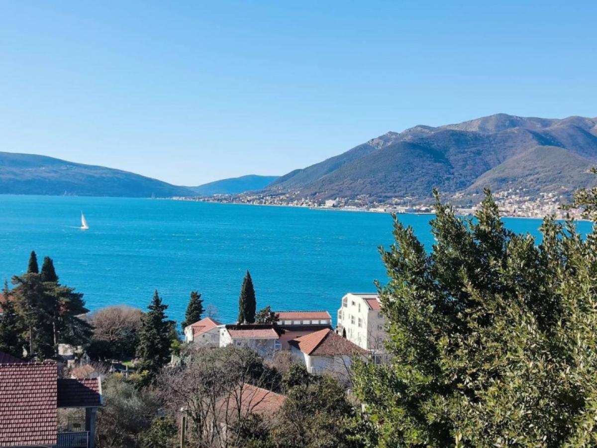 One-bedroom apartment for sale-Tivat 10