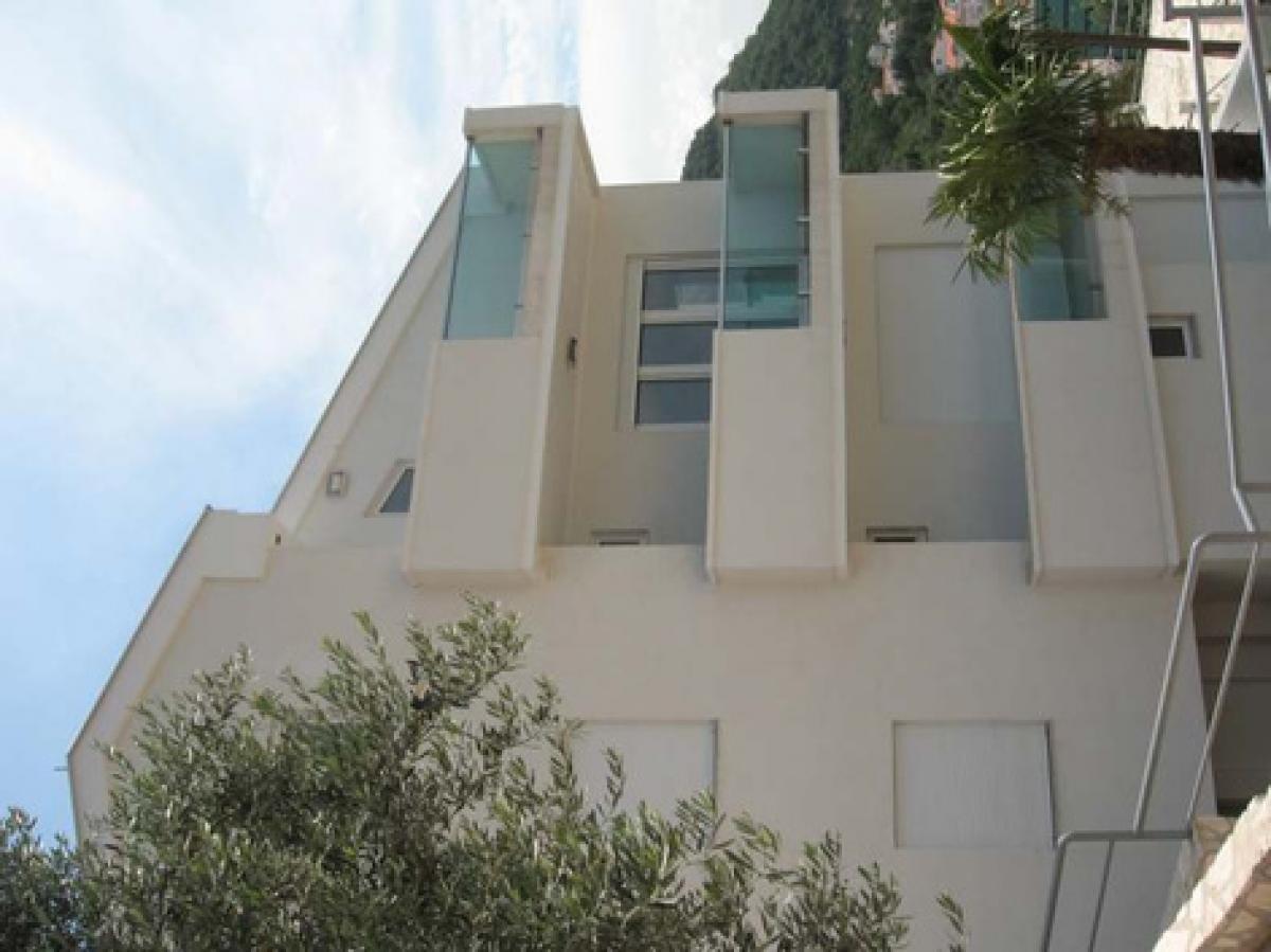 Nekretnina u Budvi, 137m² 11
