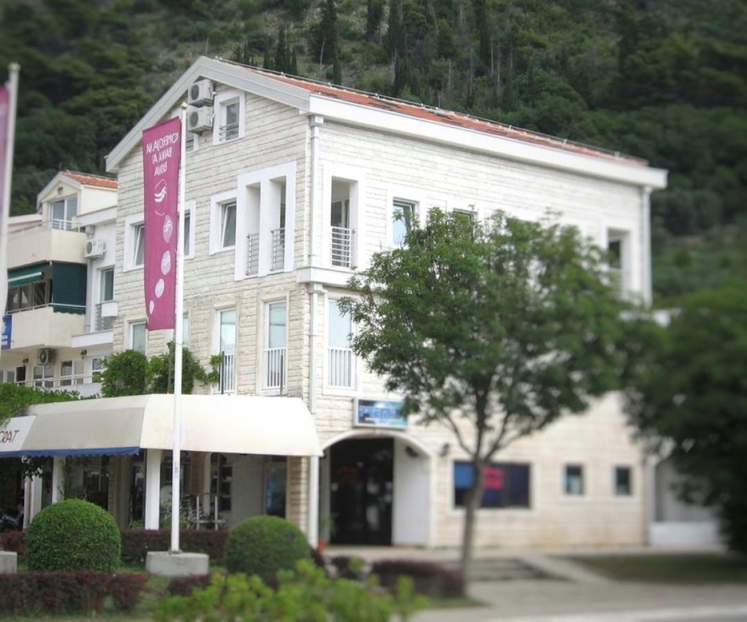 Nekretnina u Budvi, 126m²