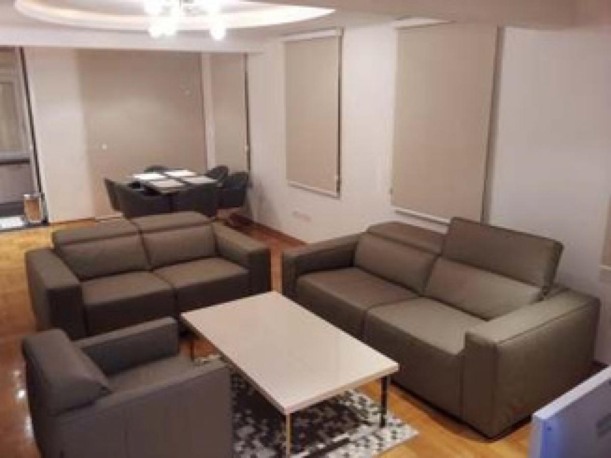 Nekretnina u Budvi, 126m² 6