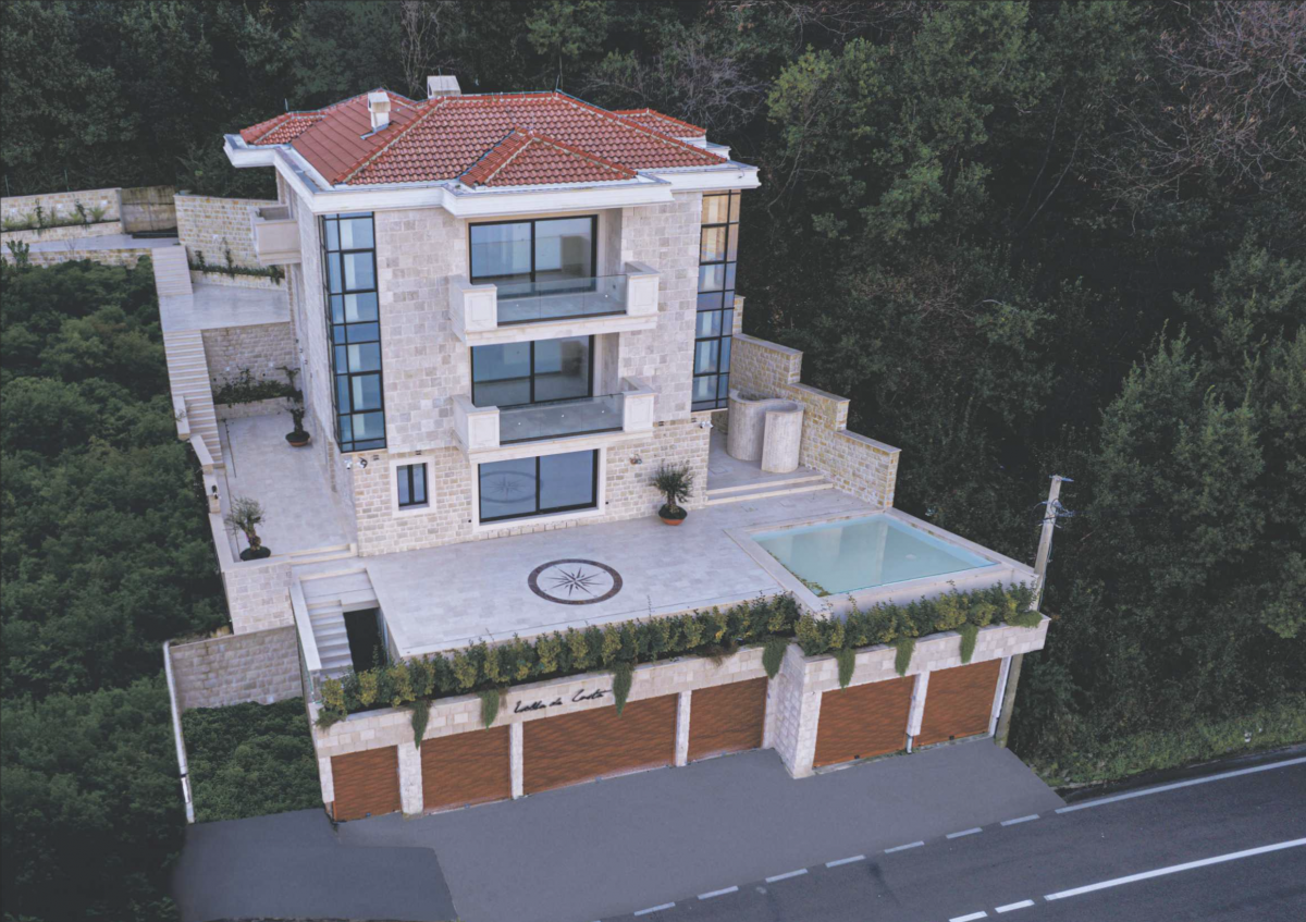 Nekretnina u Kotoru, 750m²