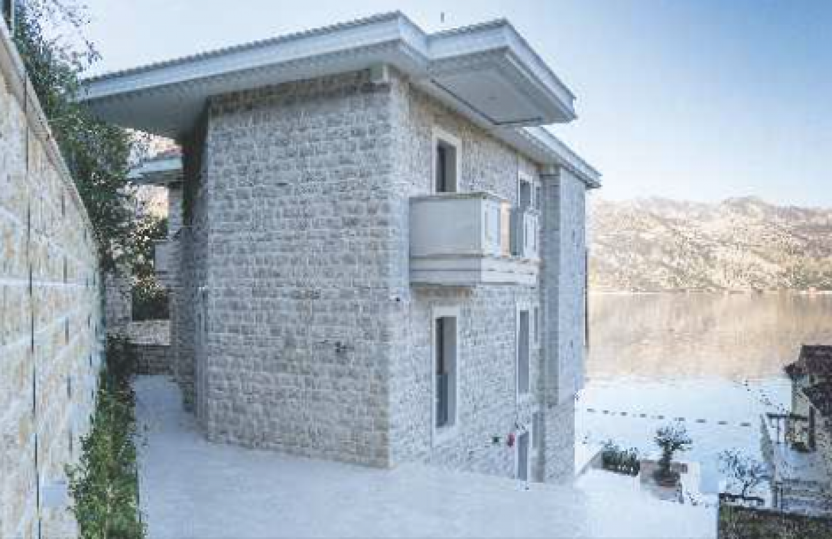 Nekretnina u Kotoru, 750m² 4