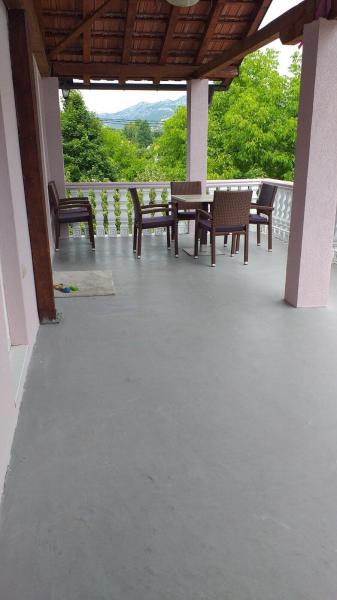 House for sale in Cetinje 8