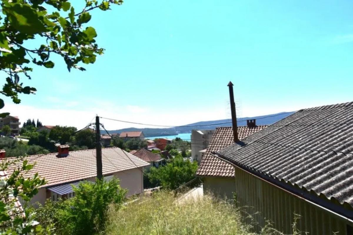 Nekretnina u Tivtu, 297m²