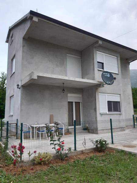 House for sale in Radanovici, Kotor
