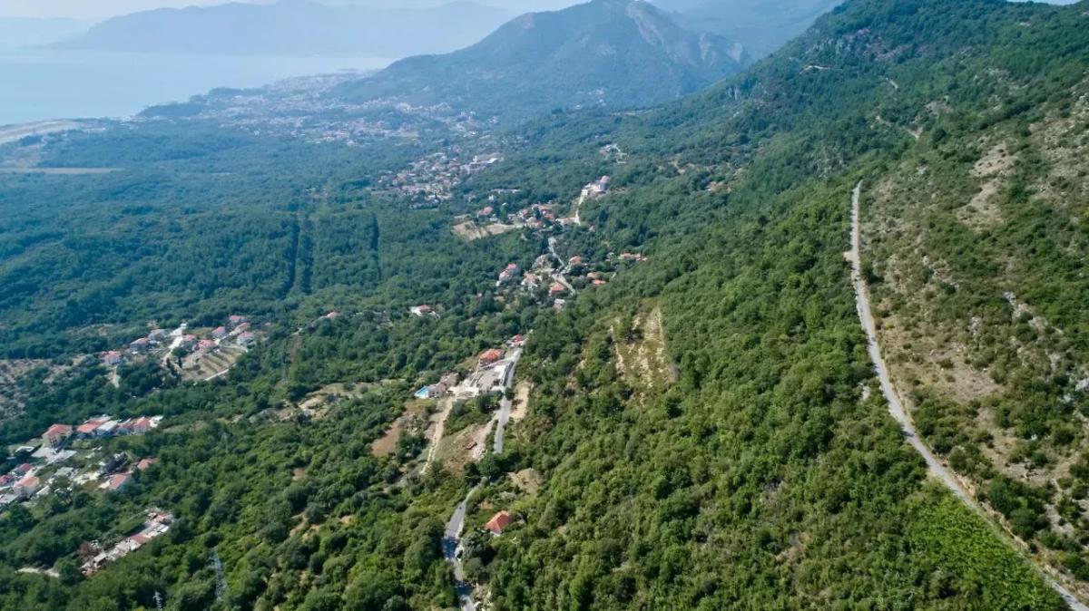Nekretnina u Kotoru, 10656m² 2