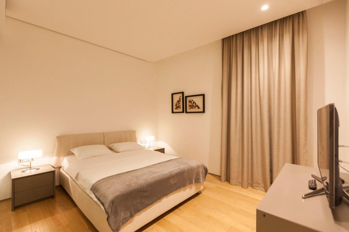 Jednoiposoban stan u Budvi, 80m² 3