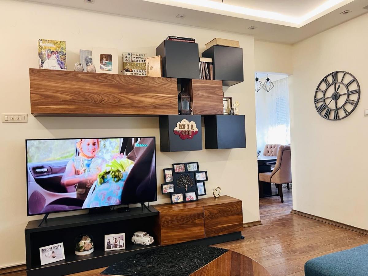 Elegant Three-Bedroom Apartment on Tuško Put - Your New Oasis of Comfort 2
