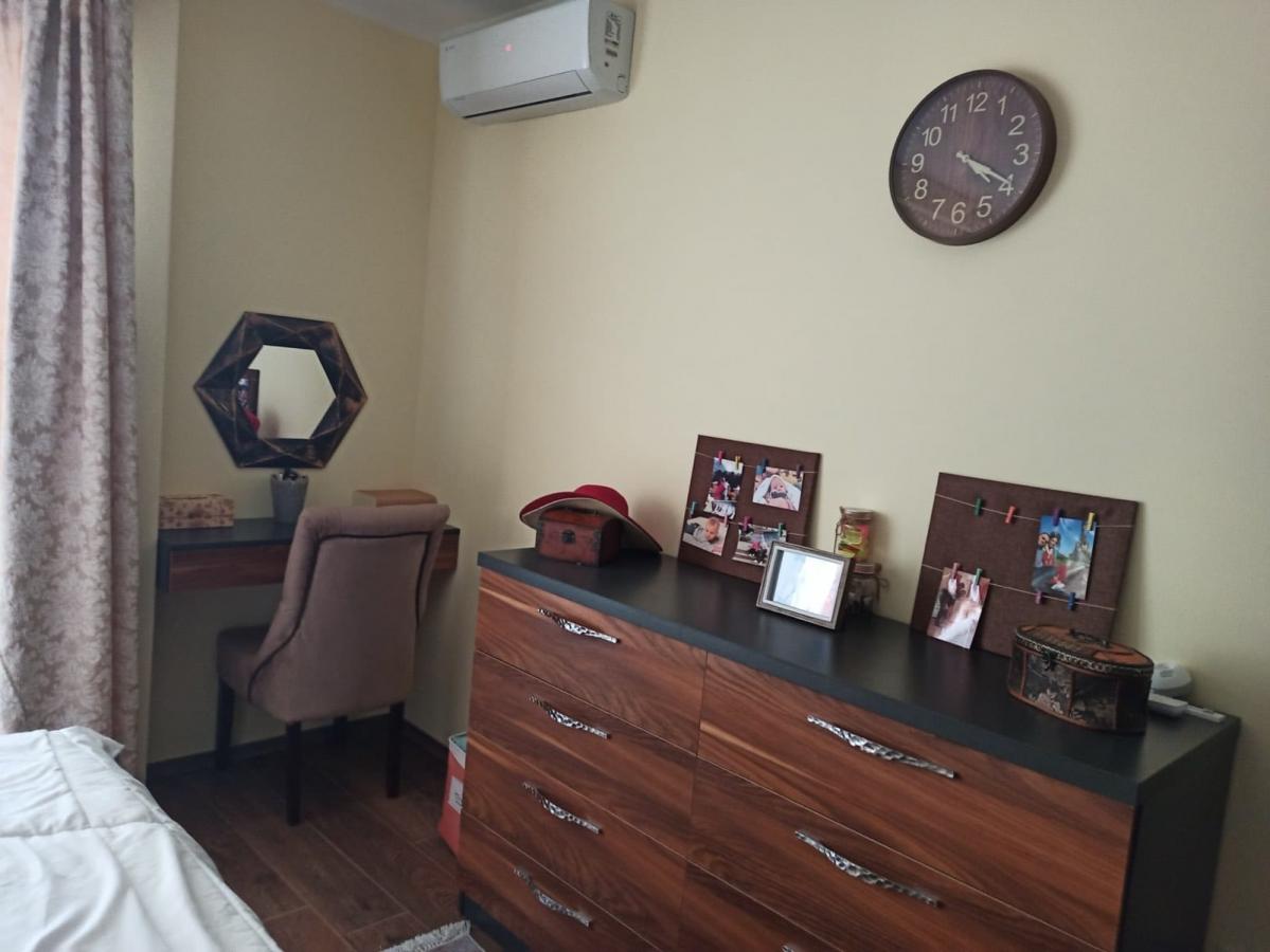 Elegant Three-Bedroom Apartment on Tuško Put - Your New Oasis of Comfort 8