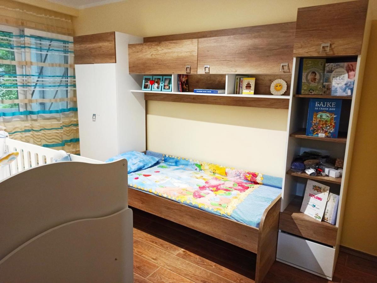 Elegant Three-Bedroom Apartment on Tuško Put - Your New Oasis of Comfort 10