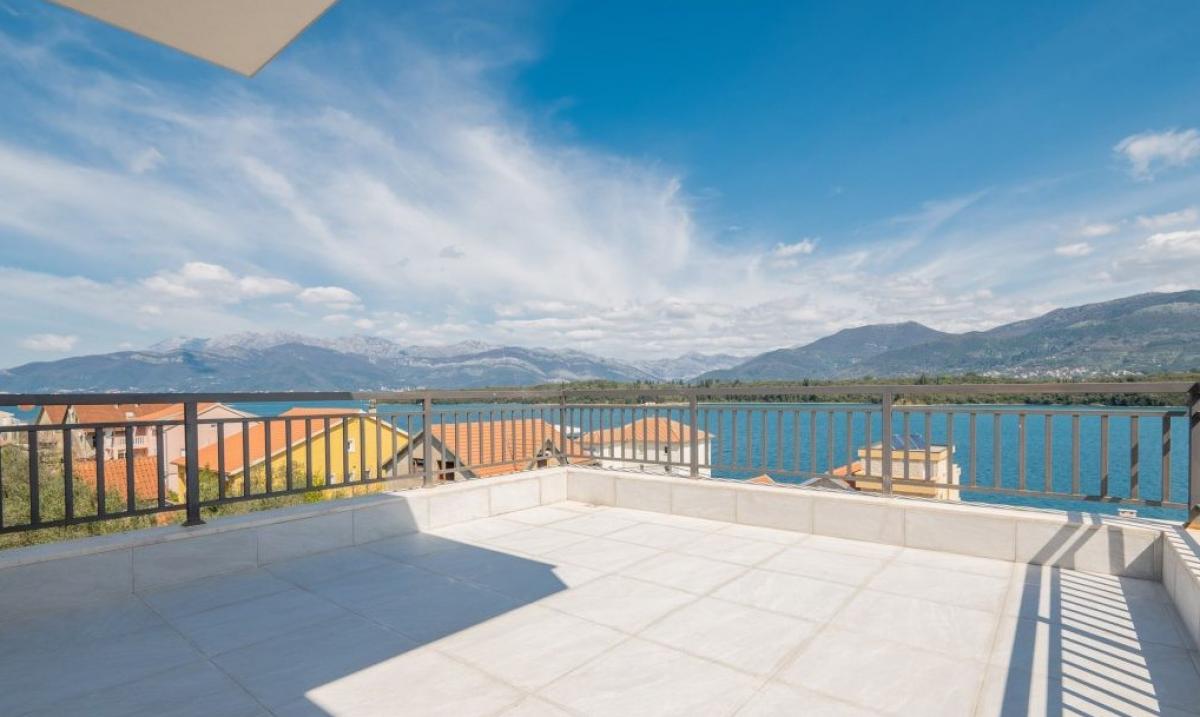 Dvoiposoban stan u Tivtu, 97m²