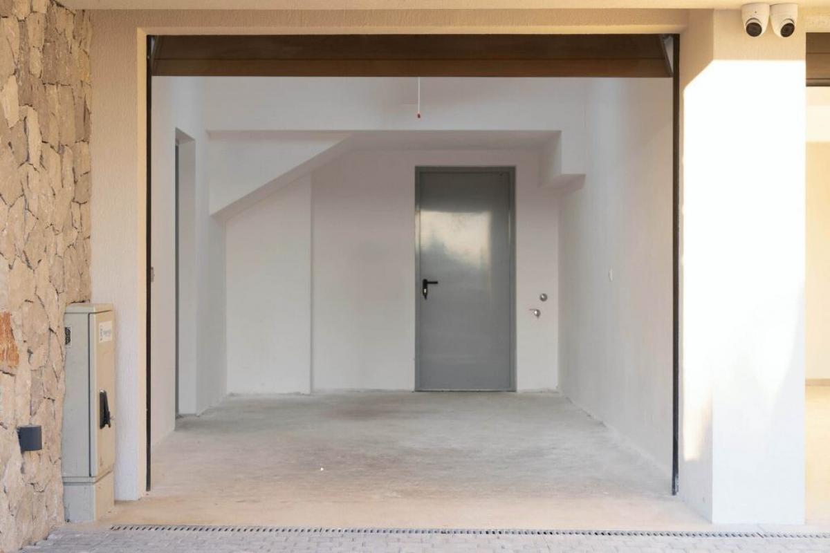 Dvoiposoban stan u Tivtu, 190m²