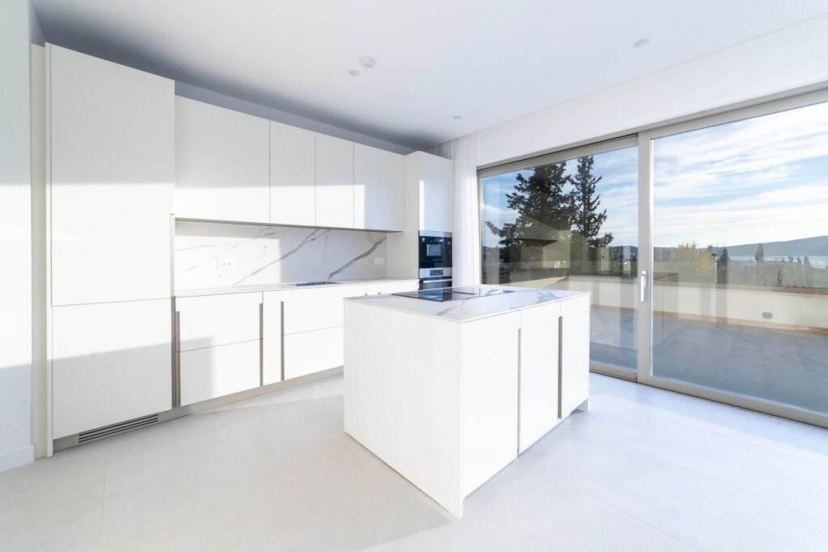Dvoiposoban stan u Tivtu, 190m² 8