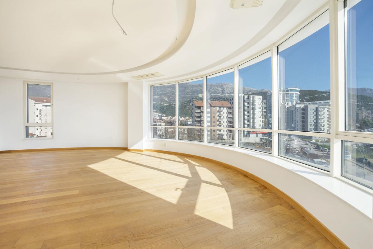 Dvoiposoban stan u Budvi, 122m² 11