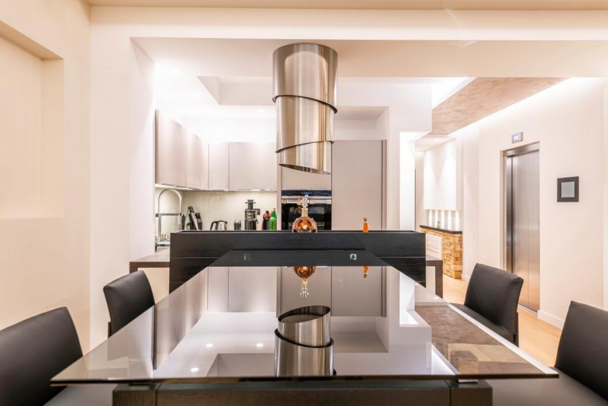 Dvoiposoban stan u Budvi, 107m² 11