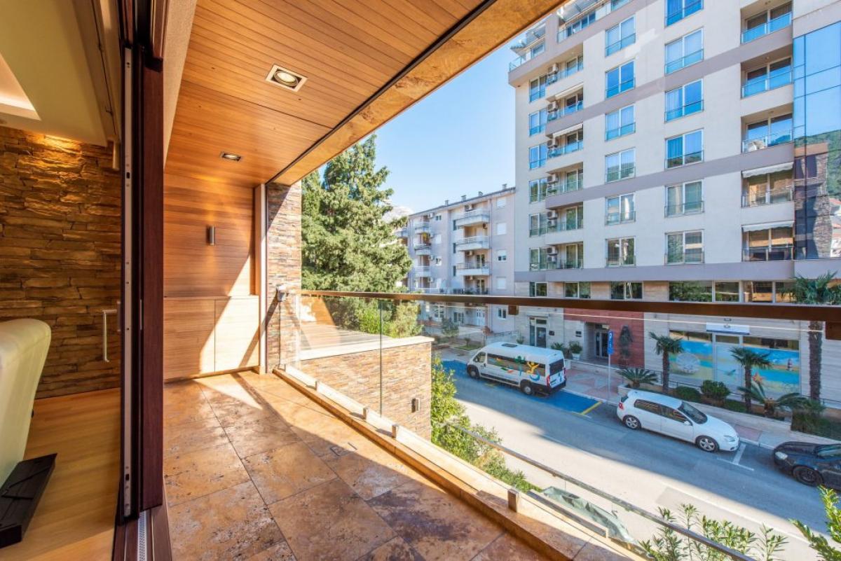 Dvoiposoban stan u Budvi, 107m² 17