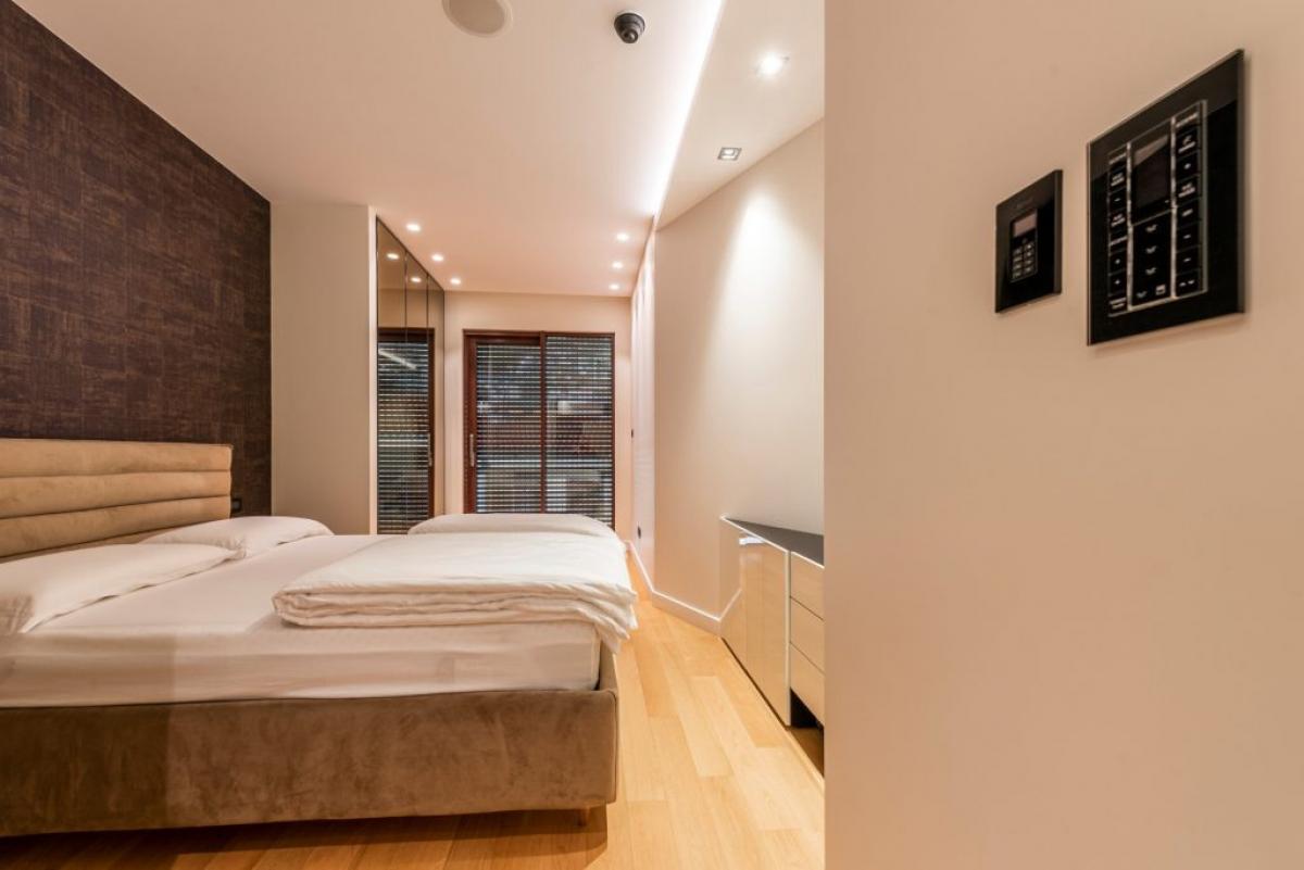Dvoiposoban stan u Budvi, 107m² 7