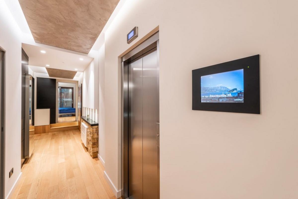 Dvoiposoban stan u Budvi, 107m² 9