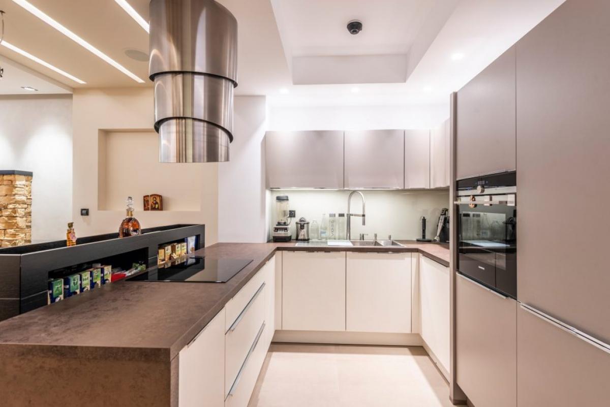 Dvoiposoban stan u Budvi, 107m² 10