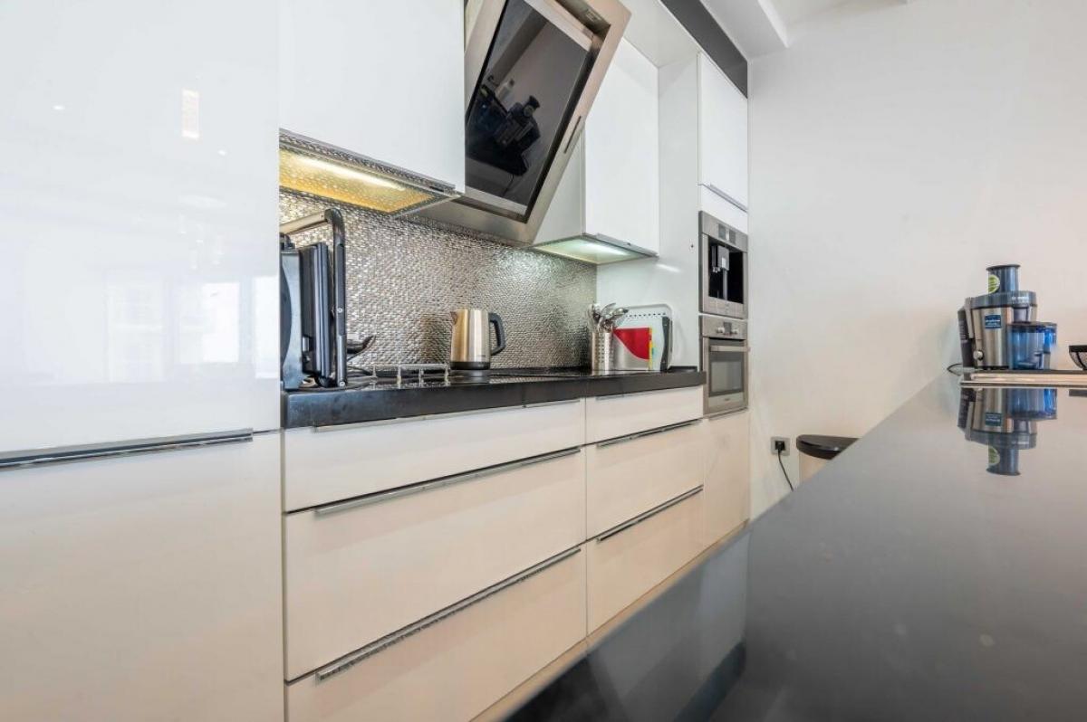 Stan u Budvi, 104m² 10
