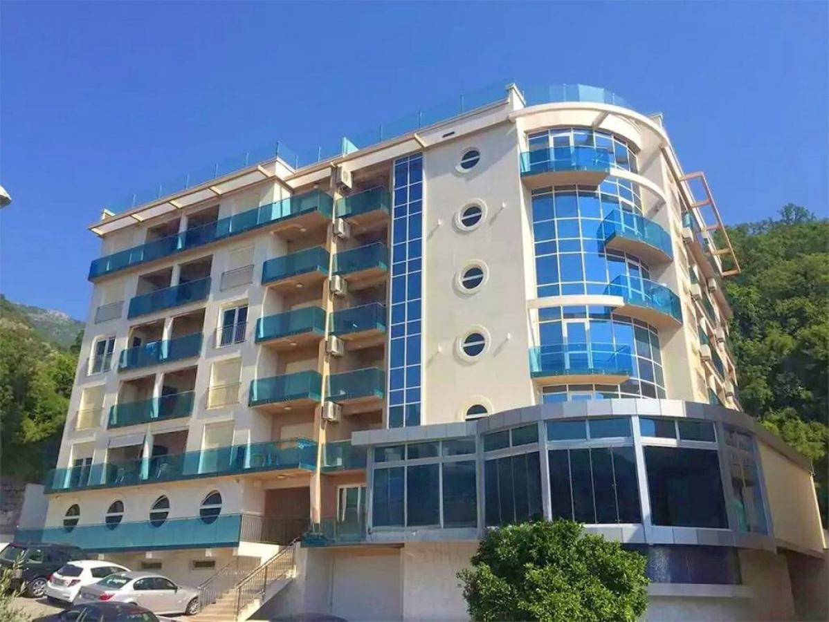 Dvoiposoban stan u Budvi, 96m² 14