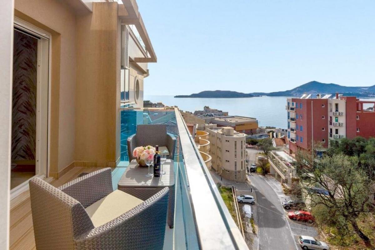 Dvoiposoban stan u Budvi, 96m² 15